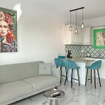 Yani La Scala Luxury Villa