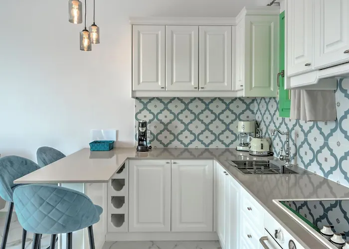 Yani La Scala Luxury 카르파토스